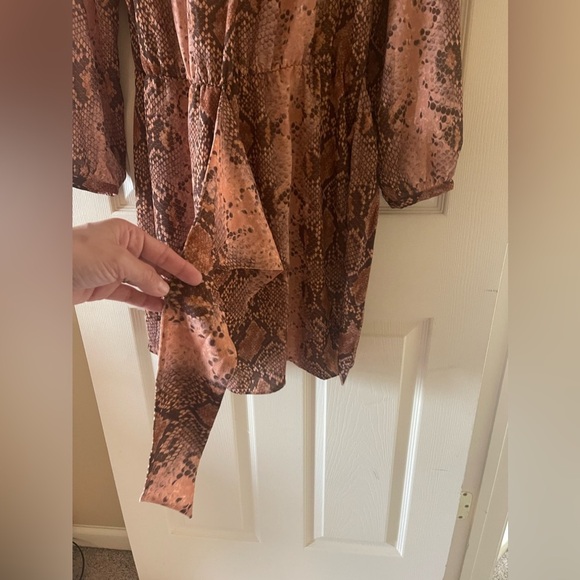 Drew snakeskin dress • Women’s Large - Picture 5 of 9